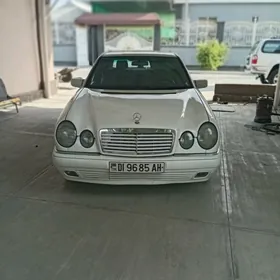 Mercedes-Benz E-Class 1999