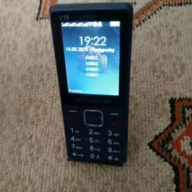 Maxfone V18