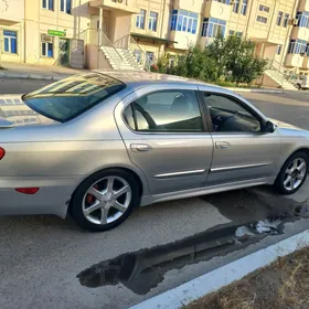 Infiniti I30 2001