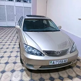 Toyota Camry 2005