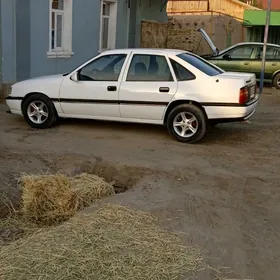 Opel Vectra 1990