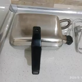 Wafelnisaвафельница