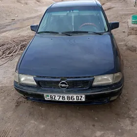 Opel Antara 1992