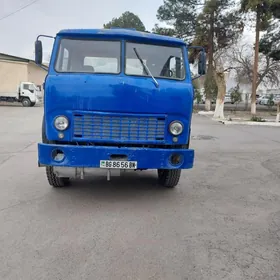 Maz Samosval 1983