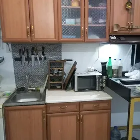 Встроенная кухня.