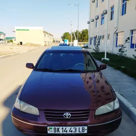 Toyota Camry 1998