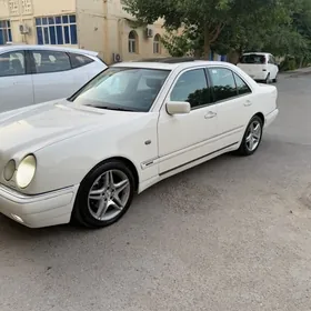 Mercedes-Benz E430 1999