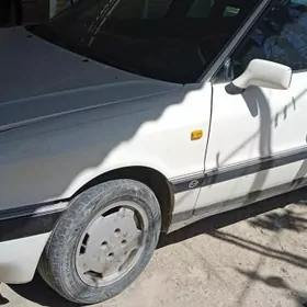 Audi 90 1989