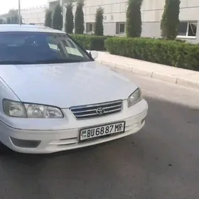 Toyota Camry 1998