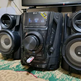 LG Sentr JBL ÿaly güji