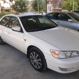 Toyota Camry 2000