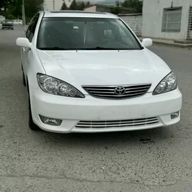Toyota Camry 2005