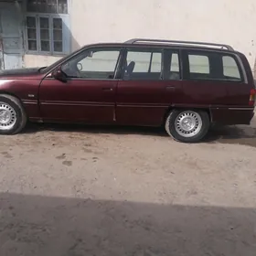 Opel Omega 1990