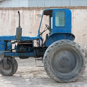 MTZ T-28 2000