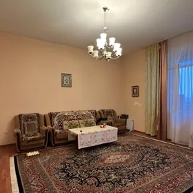 SOWETSKIÝ 3 KOM