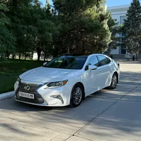 Lexus ES 350 2018