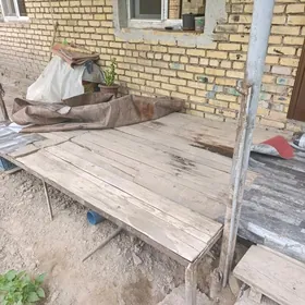 tapçan