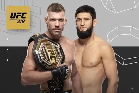 Хамзат Чимаев сразится с Дрикусом дю Плесси на UFC 319 в Чикаго