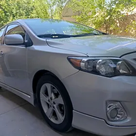 Toyota Corolla 2011