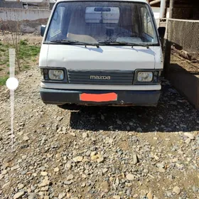 Mazda B2000 1996