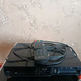 tuner open box