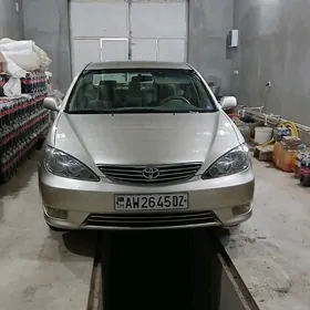 Toyota Camry 2005