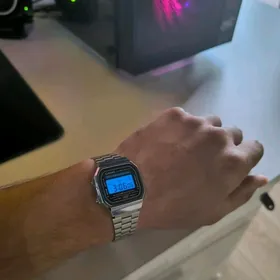 Casio (ILLUMINATOR)
