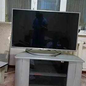 телевизор
