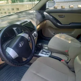 Hyundai Elantra 2010