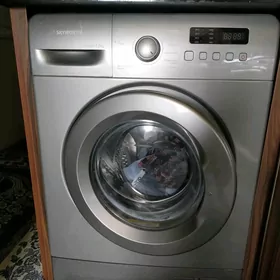 продам стиральную машинку