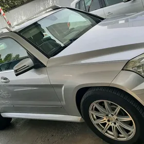 Mercedes-Benz GLK-Class 2009