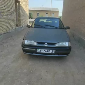 Renault Europa 19 1995