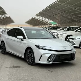 Toyota Camry 2024