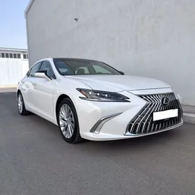 Lexus ES 350 2021