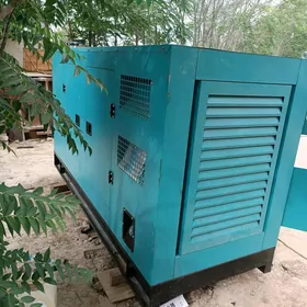 Generator 125 kwa