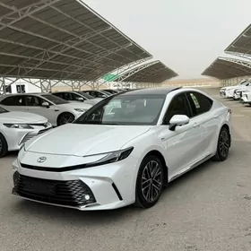 Toyota Camry 2024