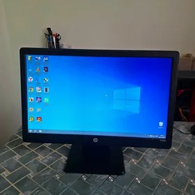 Monitorlar 19lyk arassa
