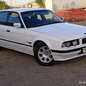 BMW 525 1989