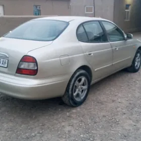 Daewoo Leganza 1998
