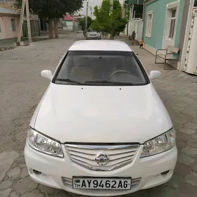 Nissan Sunny 2010