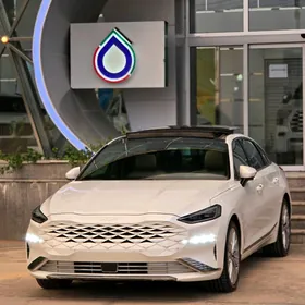 Kia K8 2023