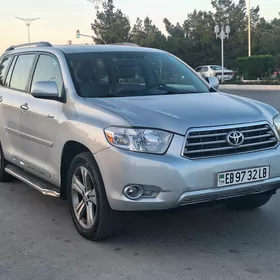Toyota Highlander 2010