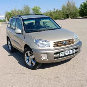 Toyota RAV4 2001