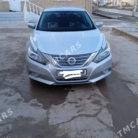 Nissan Altima 2016