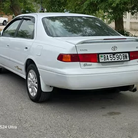 Toyota Camry 1997