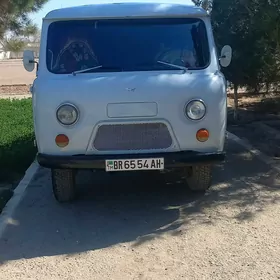 UAZ 452 1984
