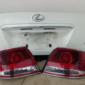 lexus stop far