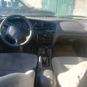 Daewoo Leganza 1998