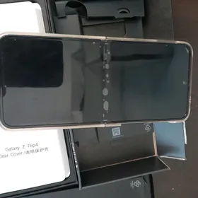 Galaxy Z Flip 4 telefon