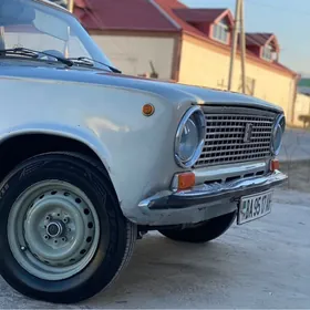 Lada 2104 1988